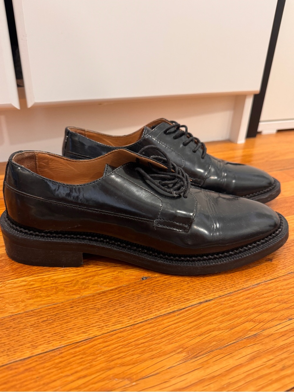 Black womens  Leather Lace-Up Dress Shoes